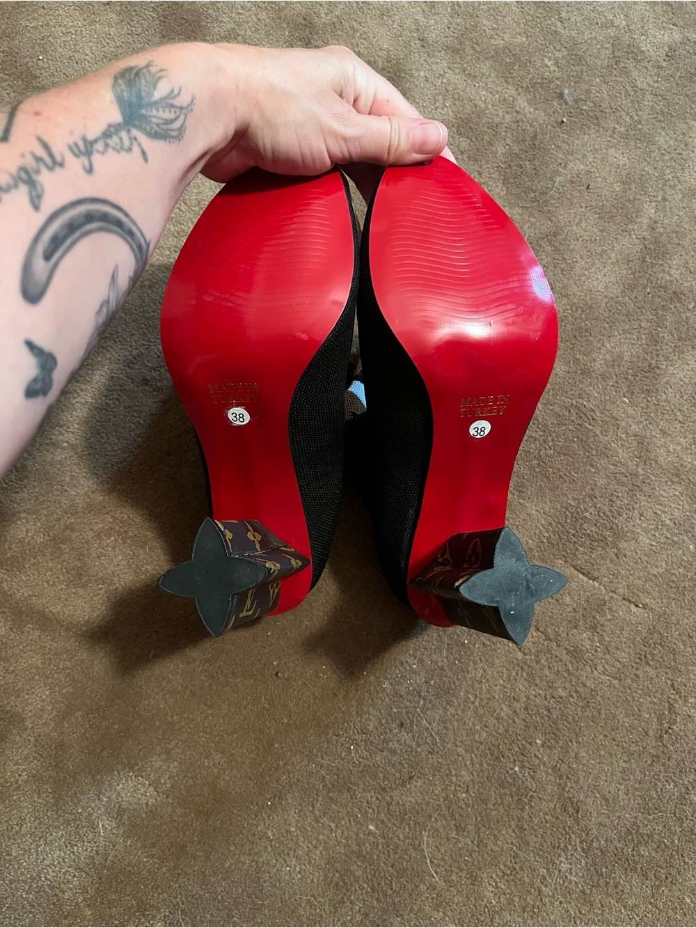 *INSPIRED* LUX HEELS - Picture 2 of 2